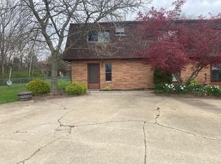 555 Marks Rd #A, Valley City, OH 44280