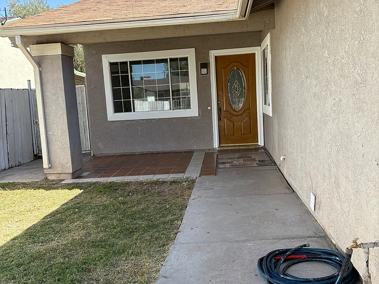 608 C Quiroz St — Photo 3