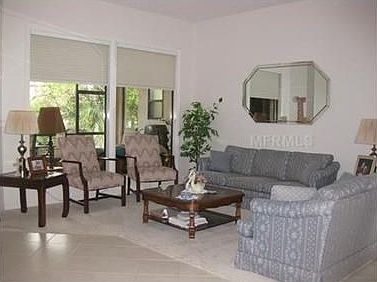 4th image of 208 Cedarwood Ct