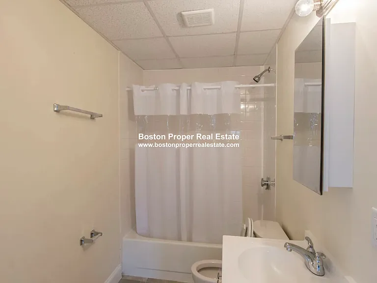 1091 Boylston St #44 — Photo 3