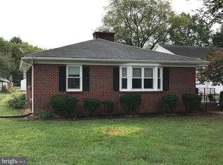 102 Powell St, Fredericksburg, VA 22408