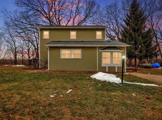 1017 Maynard Rd, Portland, MI 48875