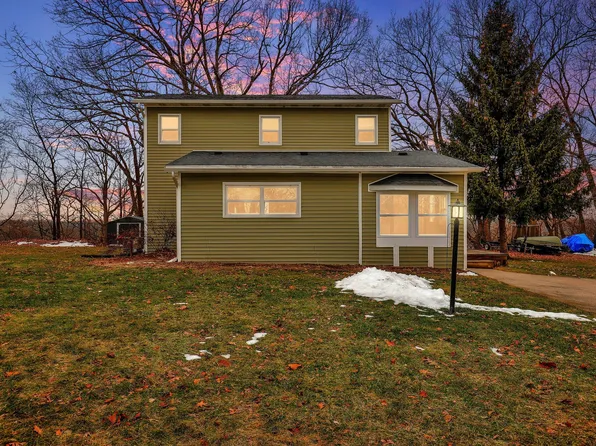 1017 Maynard Rd, Portland, MI 48875