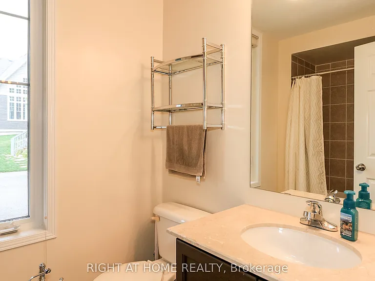 33 Marina Village Dr — Photo 17