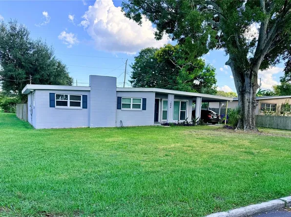 1604 Crystal Ct E, Lakeland, FL 33801