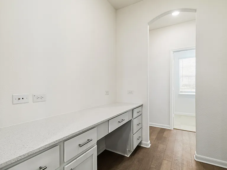 1424 Bettolo Dr — Photo 15