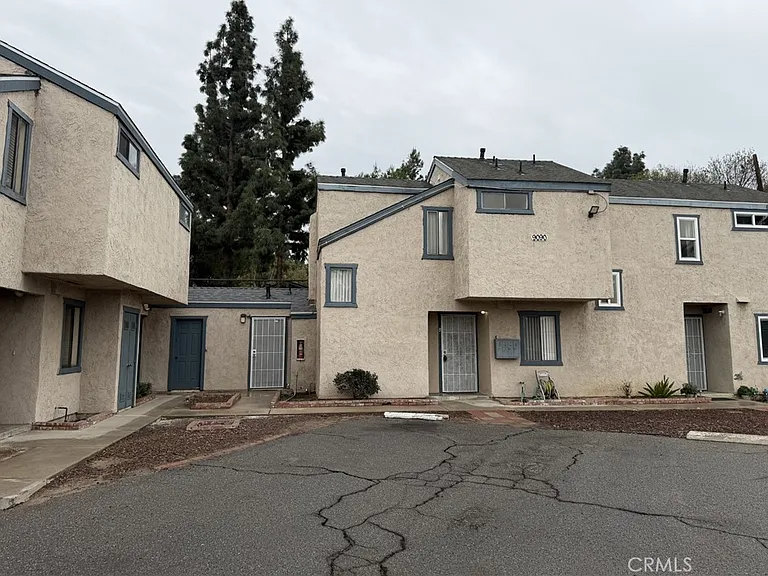 9090 Colony Pl #B — Photo 19