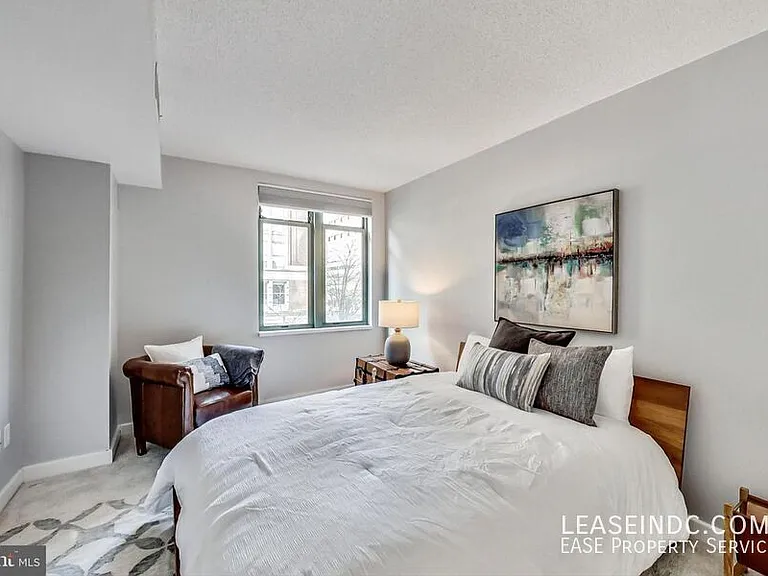 1150 K St NW #406 — Photo 12