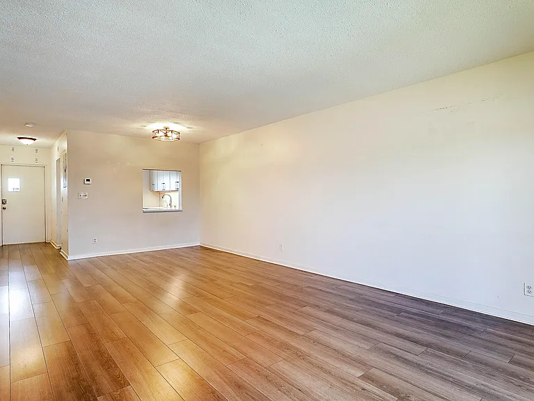 230 N Federal Hwy #305 — Photo 6