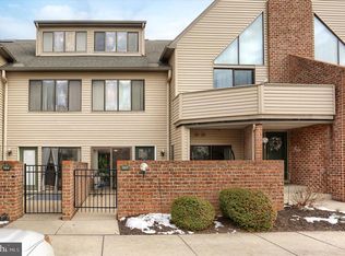 905 Cherrington Dr, Harrisburg, PA 17110