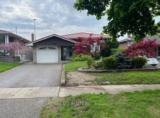 61 Marilake Dr, Toronto, ON M1S 1V8