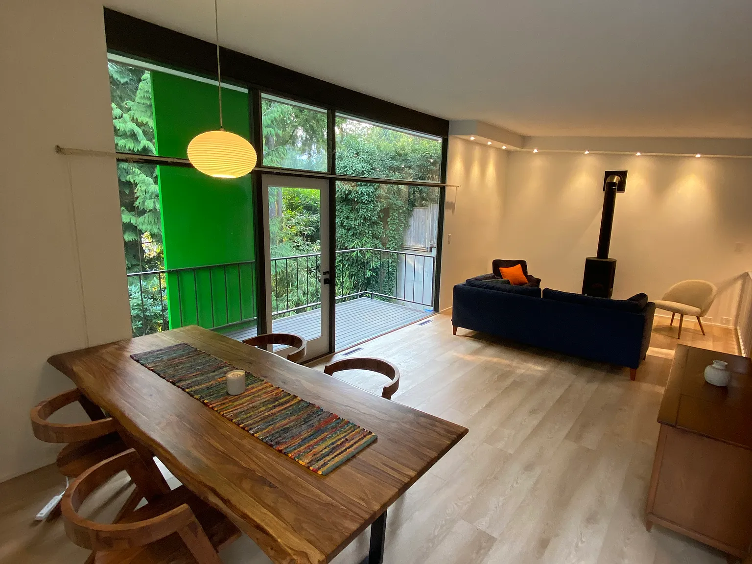 Lions Ave, North Vancouver — Photo 2