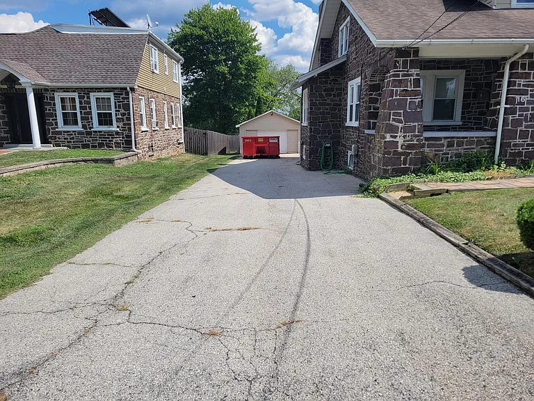 16 Eagleville Rd — Photo 8