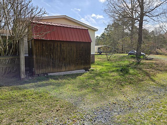 3rd image of 119 Womble Creek Rd