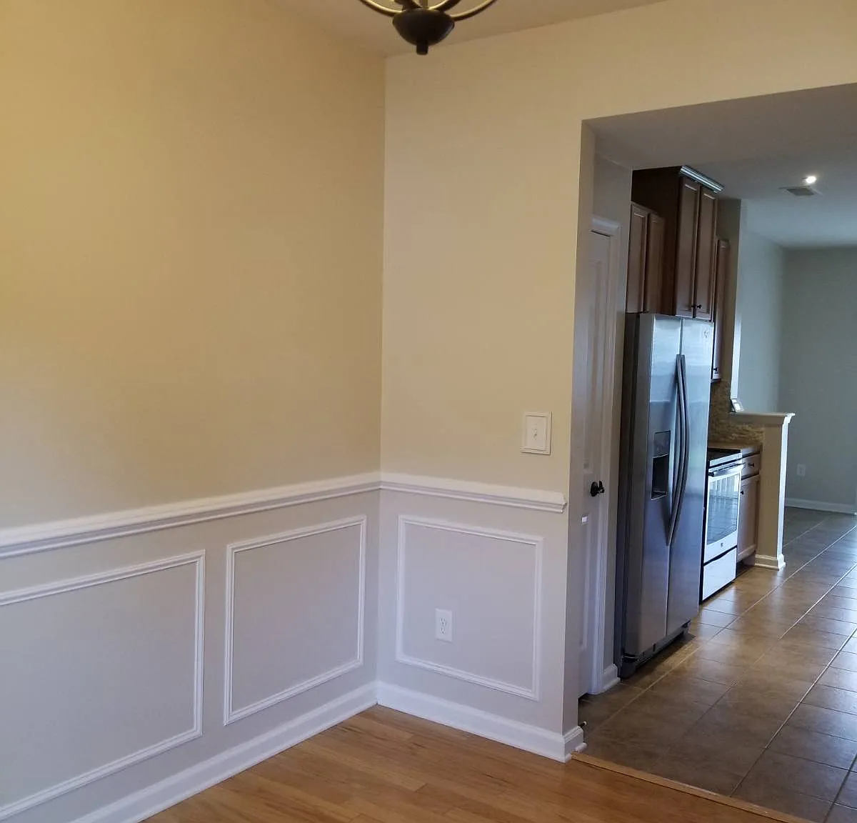 3 bed, 2.5 bath, 1811 sqft, $2,600 — Photo 3