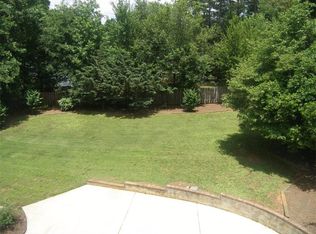 2563 Hawk Way NE, Marietta, GA 30066