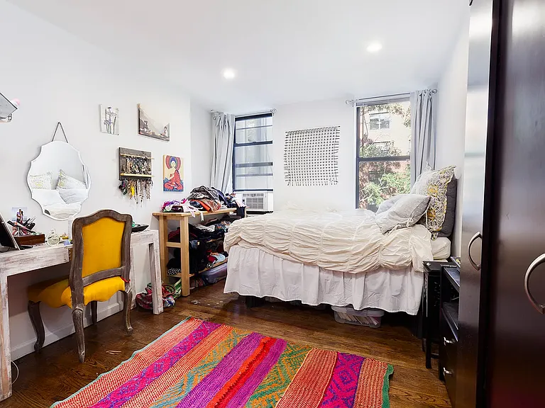 217 E 26th St #1B — Photo 3