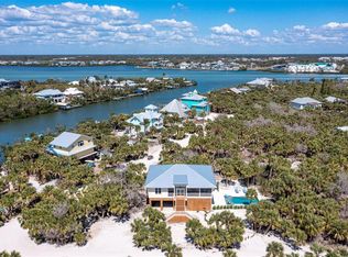 32 Palm Dr, Placida, FL 33946