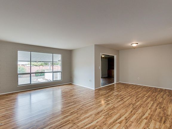 4th image of 10209 W Peoria Ave