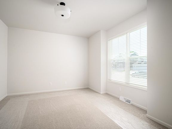 3rd image of 2572 Koshkonong Way