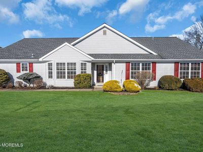 39 Strawberry Lane, Lakewood, NJ, 08701