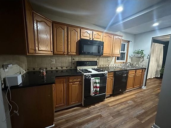 4th image of 514 Lamont Ave