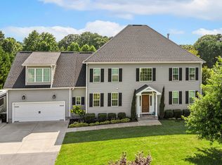 2045 Herbert Akins Rd, Fuquay Varina, NC 27526