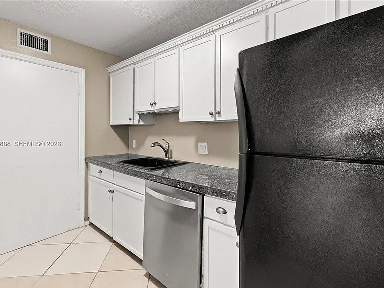 2303 N Congress Ave #27 — Photo 11