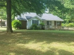 3501 Manchester Dr, Charlotte, NC 28217