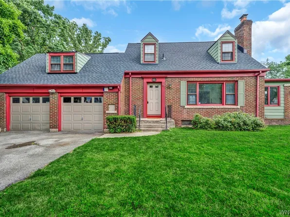 904 Van Rensselaer Ave, Niagara Falls, NY 14305