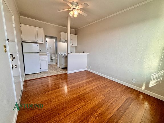 5th image of 62 Oakes Blvd #7