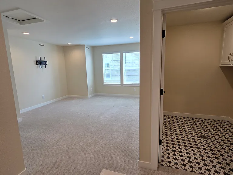 184 Ash Cir — Photo 22