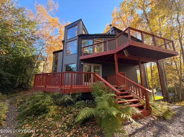 1224 U St, Anchorage, AK 99501