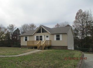 208 Lindsey Dr, Ringgold, GA 30736