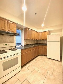 4th image of 28-25 35th St #A