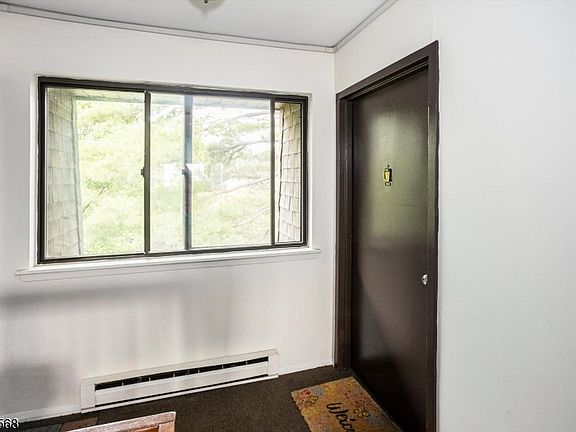 3rd image of 46 Watsessing Avenue Ub15 BLDG 30 #Ud15