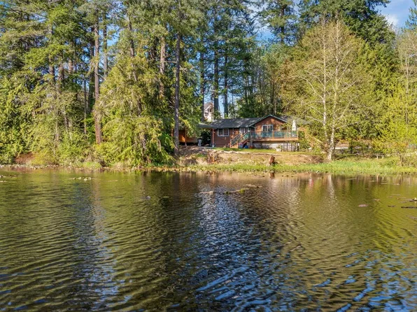 2192 Woodland Drive NW, Bremerton, WA 98312