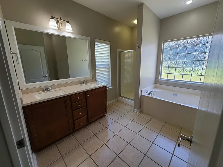 240 High Ridge Dr — Photo 20