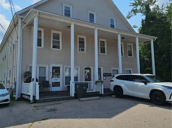 1214-1216 Main St, Coventry, RI 02816