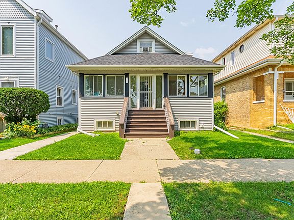 3rd image of 2130 73rd Ave #1