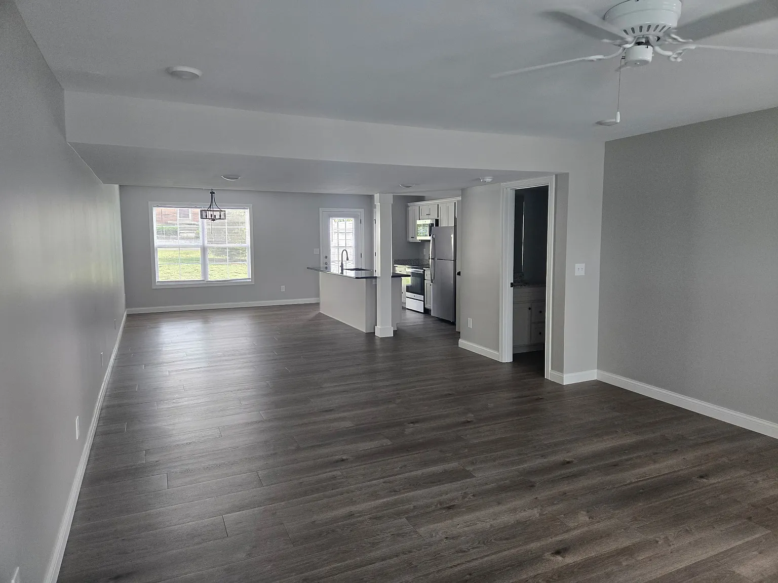 2 bed, 2.5 bath, 1500 sqft, $1,234 — Photo 4