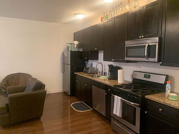 2nd image of 1536 N Carlisle St APT 10