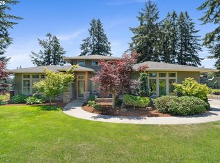 8400 NE Parrett Mountain Rd, Newberg, OR 97132