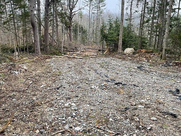 4th image of 132-1 US Route 1