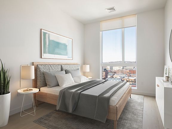 4th image of 34 Munroe St #9746931