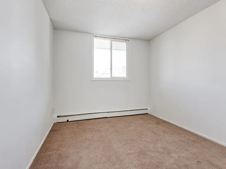 510 21st Ave SW — Photo 13