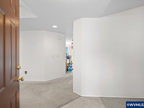 3rd image of 5278 Landon St SE