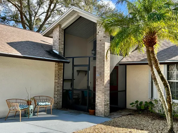 1327 Cypress Trace Dr, Melbourne, FL 32940