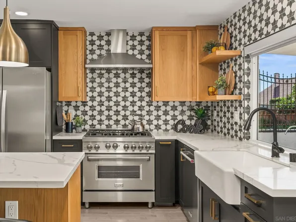 11467 Aliento Ct, San Diego, CA 92127