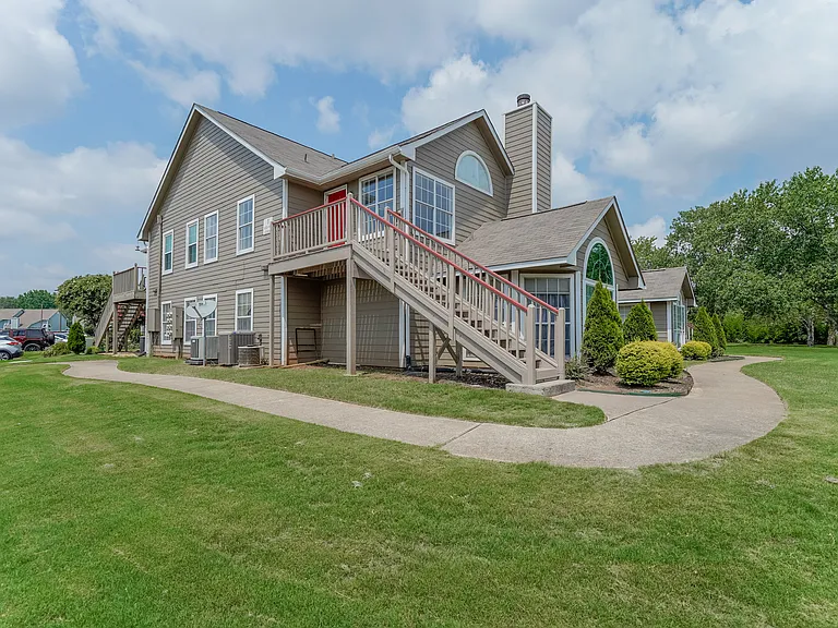 104 Waters Edge Ln #104 — Photo 1